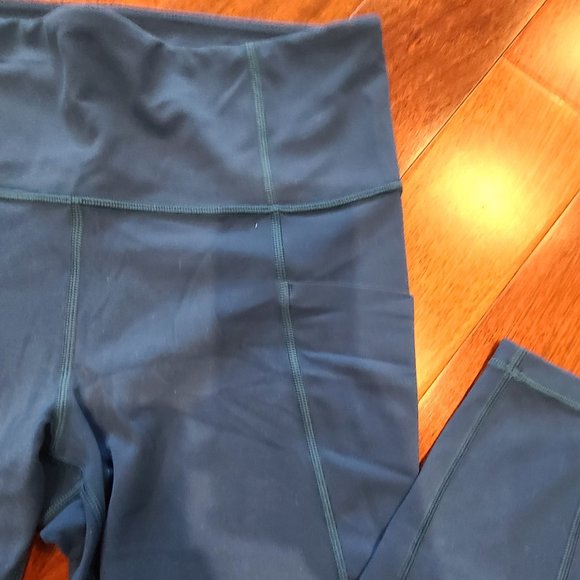 Athleta leggings - Picture 2 of 5